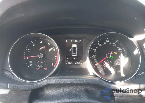 2018 Volkswagen Passat 2.0T Se z USA, uszkodzony, nr VIN 1VWBA7A32JC024708